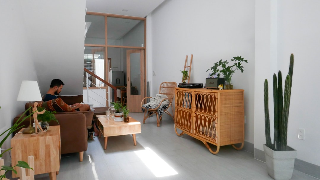 cara merawat furniture rotan agar warnanya tidak pudar