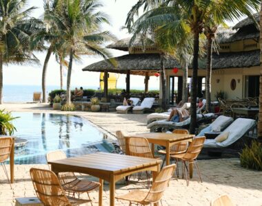 cara memilih furniture rotan untuk hotel dan resort