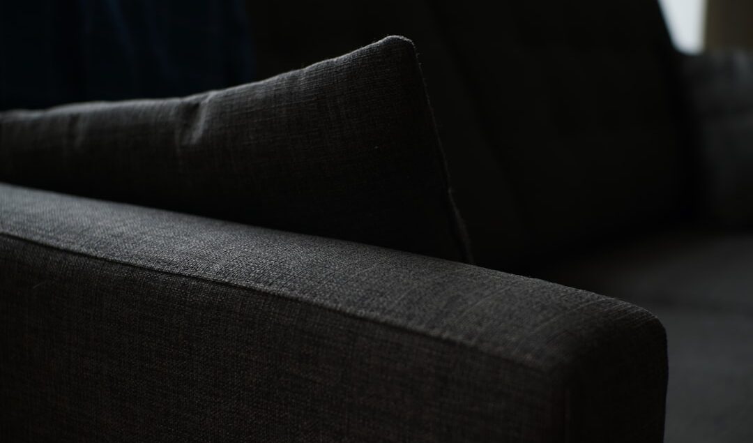 cara mengatasi sofa rotan berjamur