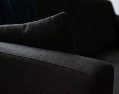 cara mengatasi sofa rotan berjamur