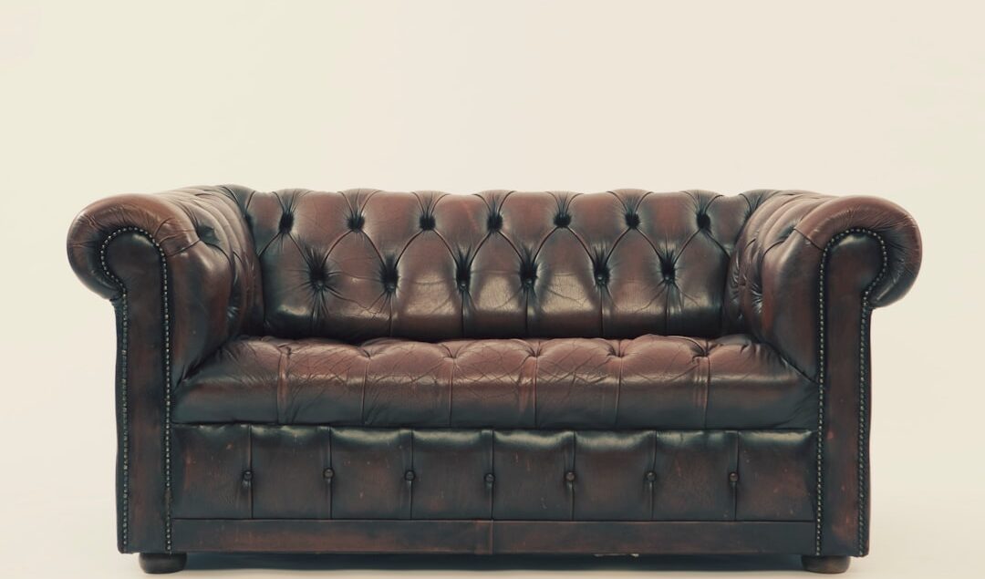 cara memperbaiki sofa rotan yang rusak
